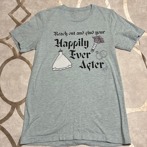 Disney bride tshirt - Picture 1 of 2